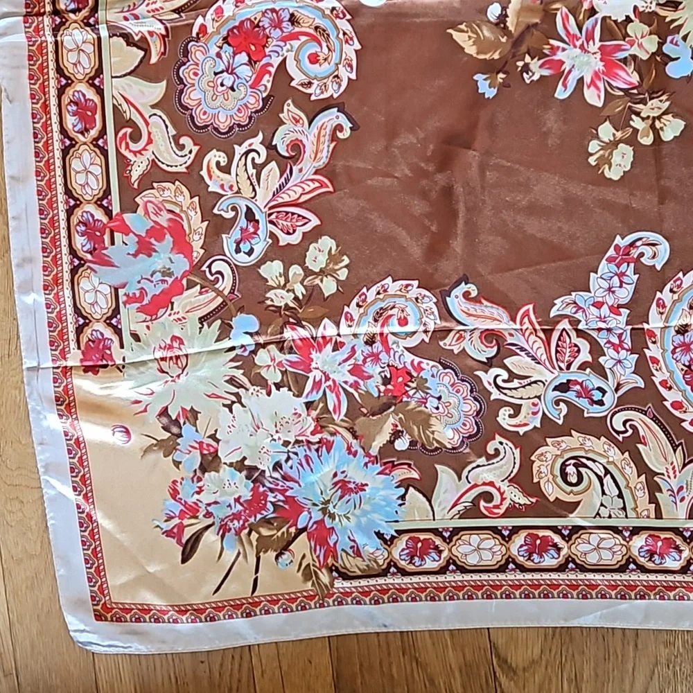 NWOT Large paisley and floral square scarf